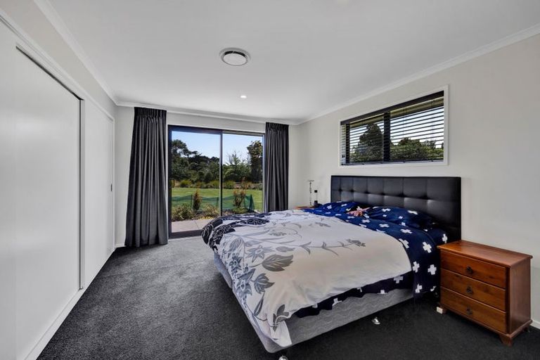 Photo of property in 202 Turuturu Road, Hawera, 4674