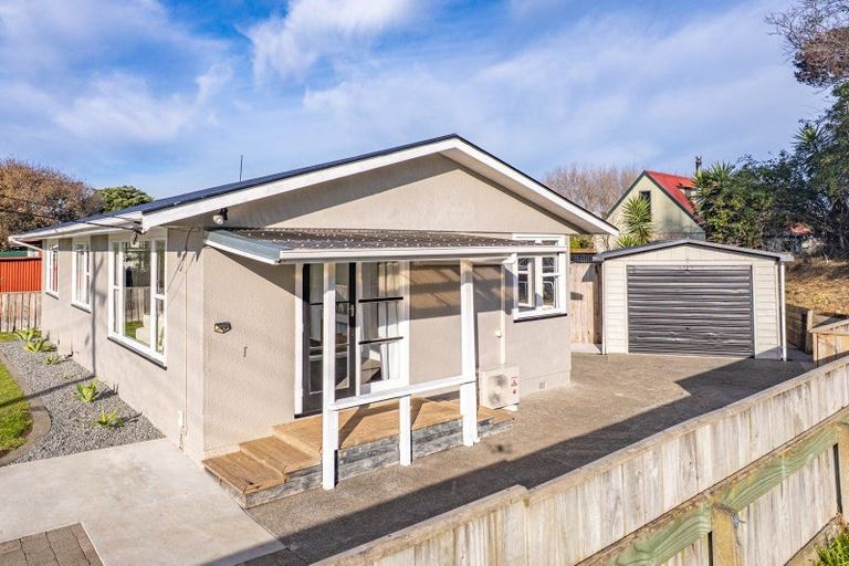 Photo of property in 32 Broadhead Avenue, Tawhero, Whanganui, 4501