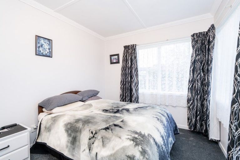 Photo of property in 54 Anglem Street, Hawthorndale, Invercargill, 9810