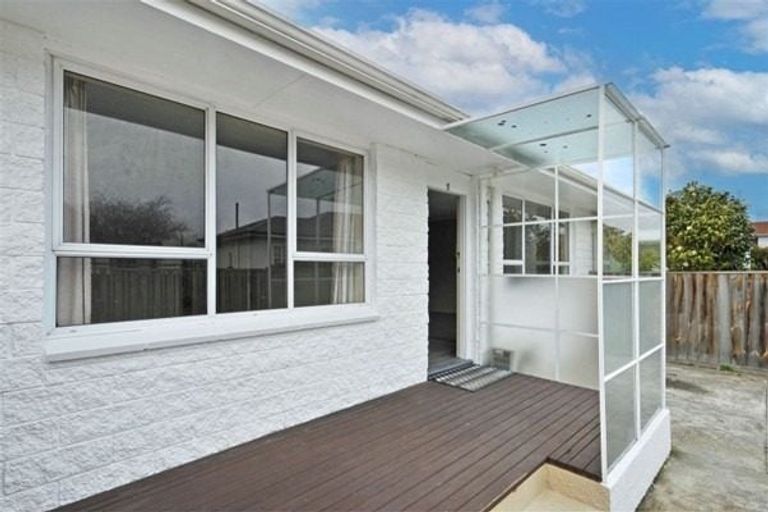 Photo of property in 3/22 Burdale Street, Riccarton, Christchurch, 8011