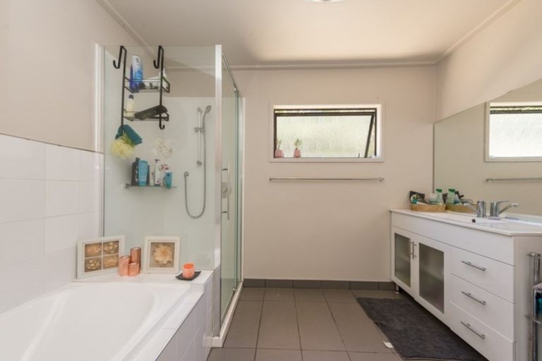 Photo of property in 245 Saint Vincent Street, Toi Toi, Nelson, 7010