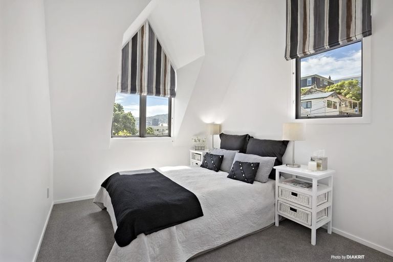 Photo of property in 1 Austin Street, Mount Victoria, Wellington, 6011