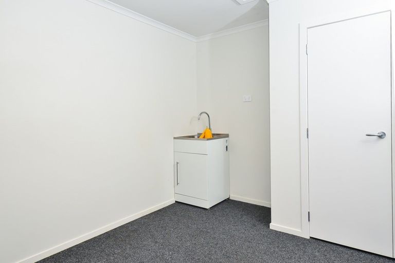 Photo of property in 2/21 Saxbys Road, Glenview, Hamilton, 3206