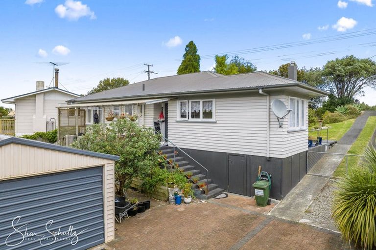 Photo of property in 45 Gorge Road, Maungaturoto, 0520