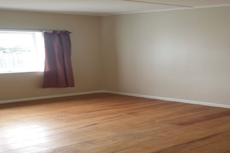 Photo of property in 803 Te Atatu Road, Te Atatu Peninsula, Auckland, 0610