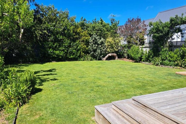 Photo of property in 74 Dover Street, St Albans, Christchurch, 8014
