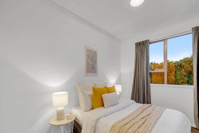 Photo of property in 4/12 Thornley Street, Titahi Bay, Porirua, 5022