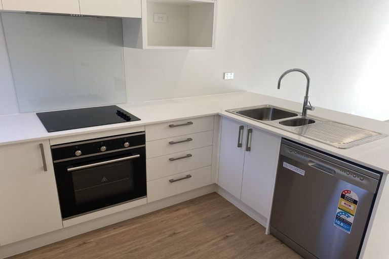 Photo of property in 2/125b Metcalfe Road, Ranui, Auckland, 0612