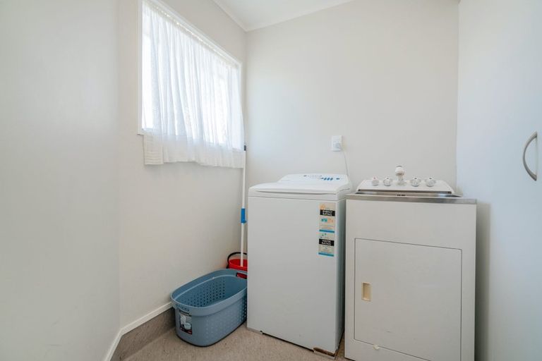 Photo of property in 14 Hanlen Avenue, Waihi Beach, 3611