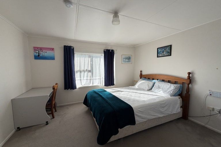 Photo of property in 5 Raleigh Street, Vogeltown, New Plymouth, 4310