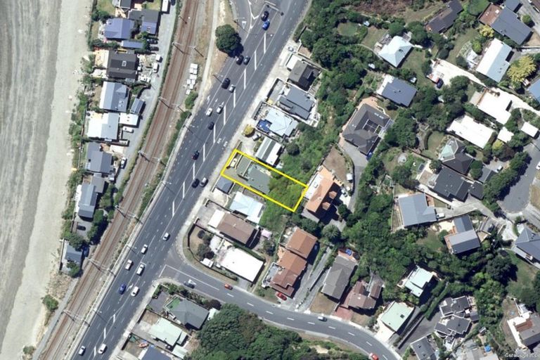 Photo of property in 172a Saint Andrews Road, Plimmerton, Porirua, 5026