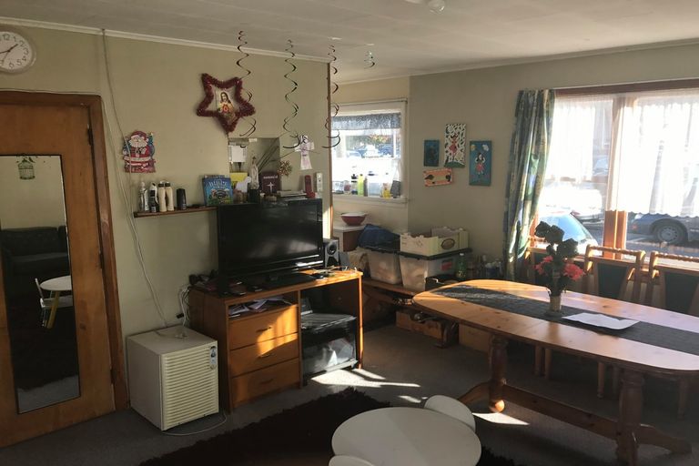 Photo of property in 7 Clarendon Street, North Dunedin, Dunedin, 9016