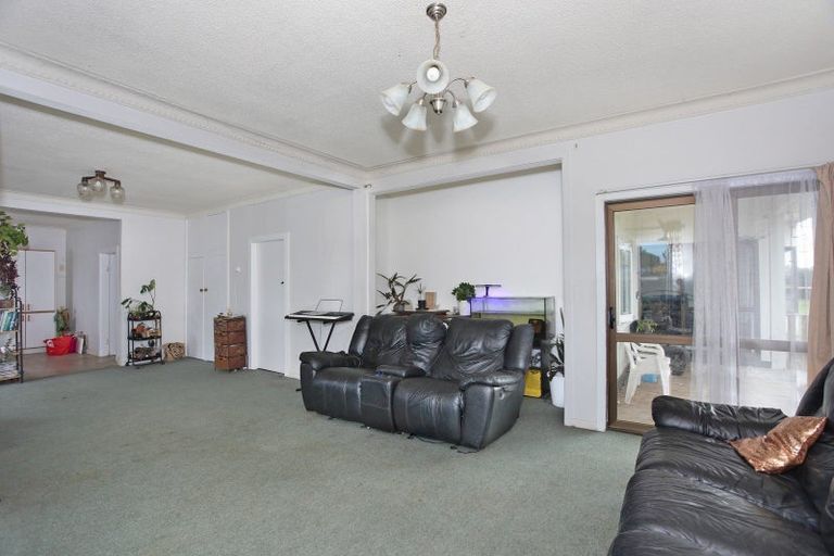 Photo of property in 22b Flower Street, Bulls, 4818