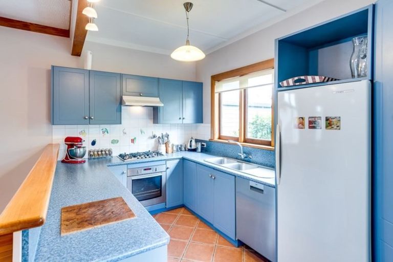 Photo of property in 113 Duchess Crescent, Mayfair, Hastings, 4122