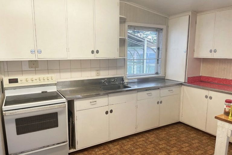 Photo of property in 27 Marr Road, Manurewa, Auckland, 2102