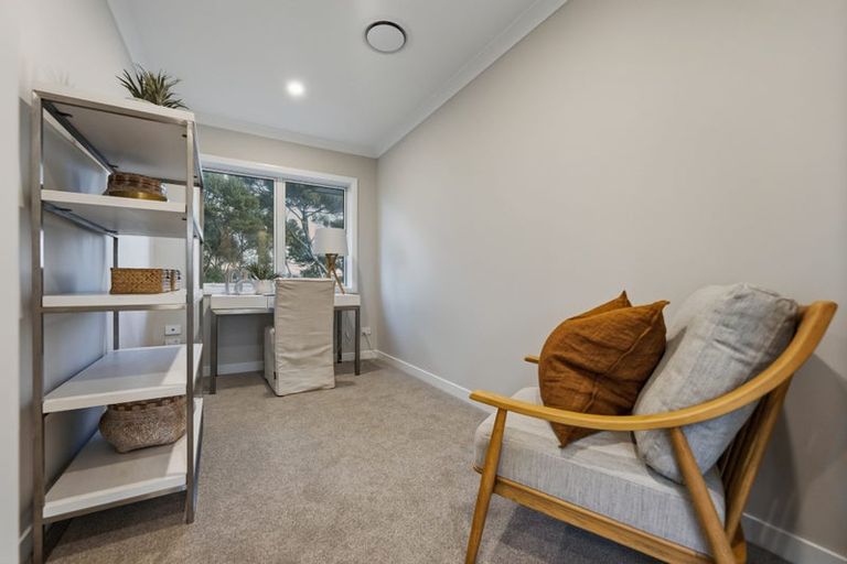 Photo of property in 5 Lucas Creek Way, Albany, Auckland, 0632