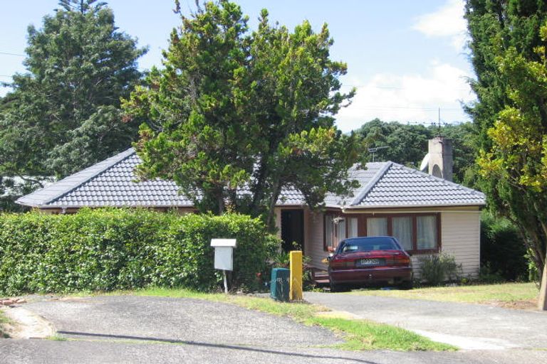 Photo of property in 30 Camelot Place, Glenfield, Auckland, 0629