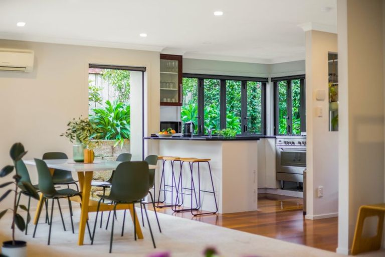 Photo of property in 15a Tennyson Street, Petone, Lower Hutt, 5012