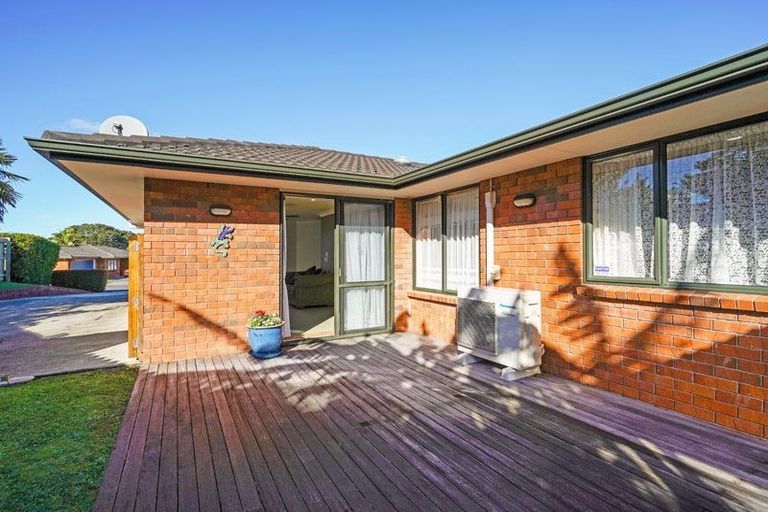 Photo of property in 3 Amarillo Place, Manurewa, Auckland, 2105