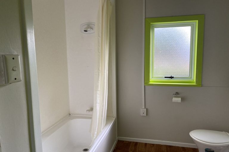 Photo of property in 1 Balloch Street, Fairfield, Hamilton, 3214