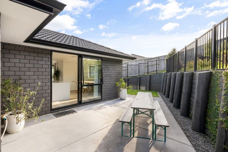 Photo of property in 20 Moira Close, Welcome Bay, Tauranga, 3175