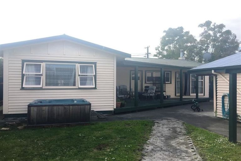 Photo of property in 10 Murphy Road, Taradale, Napier, 4112