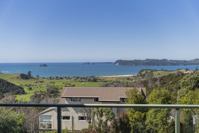 Photo of property in 8 Landel Place, Whitianga, 3510