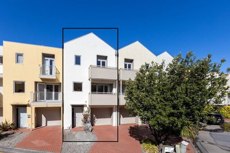 Photo of property in Marrakech Cafe, 35/305 Evans Bay Parade, Hataitai, Wellington, 6021