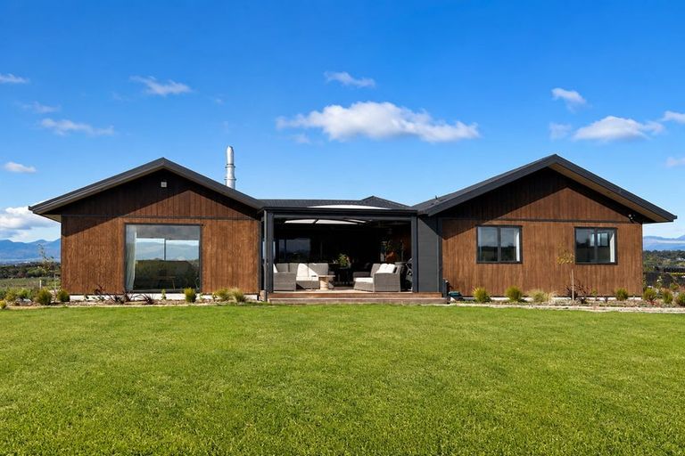 Photo of property in 95 La Mer View, Redwood Valley, 7081
