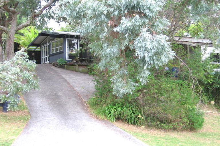 Photo of property in 1/78 Stredwick Drive, Torbay, Auckland, 0630