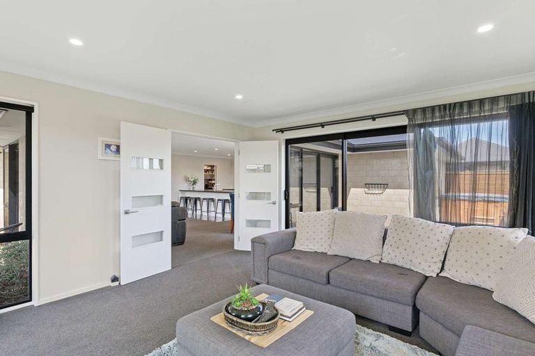 Photo of property in 27 Denimes Crescent, Rolleston, 7614