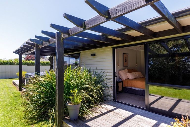 Photo of property in 104a Queens Road, Glen Avon, New Plymouth, 4312