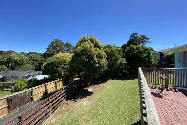 Photo of property in 19 Contessa Drive, Glenfield, Auckland, 0629