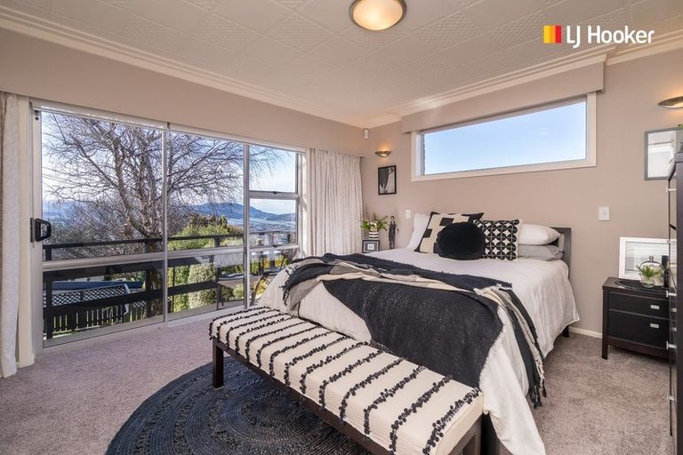 Photo of property in 21 Earls Road, Saint Clair, Dunedin, 9012