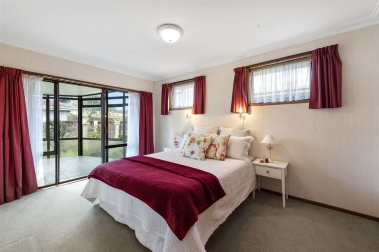 Photo of property in 39 Pitau Road, Mount Maunganui, 3116