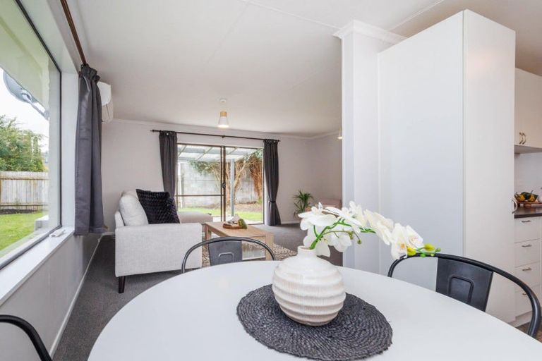 Photo of property in 60b Rhodes Drive, Kelvin Grove, Palmerston North, 4414