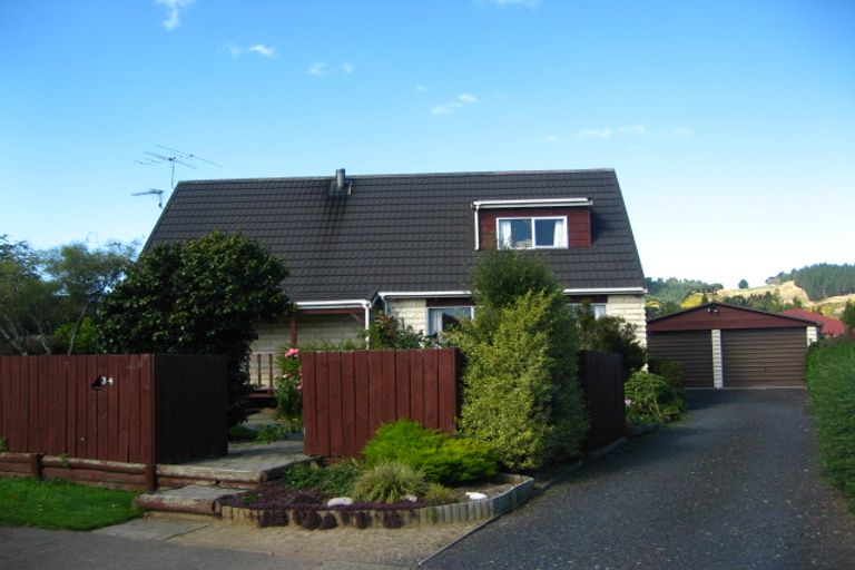 Photo of property in 34 Cedar Crescent, Mosgiel, 9024