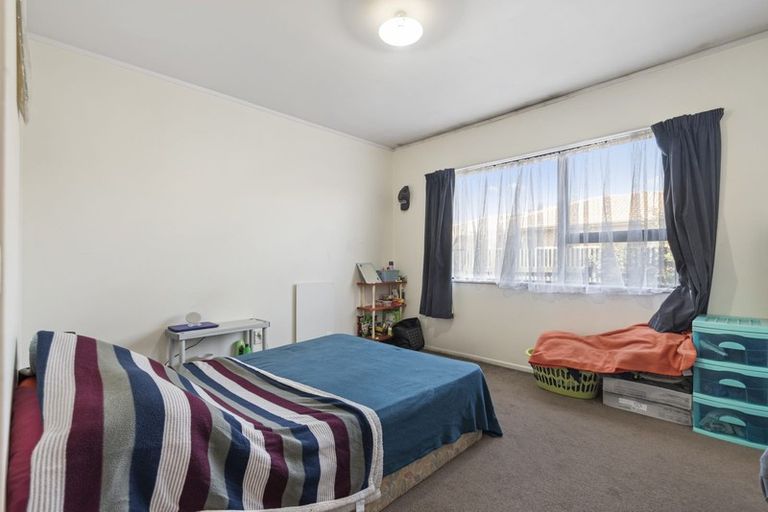 Photo of property in 13a Youngs Road, Papakura, 2110