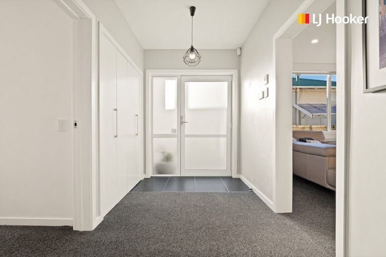 Photo of property in 9 Crest Street, Tainui, Dunedin, 9013