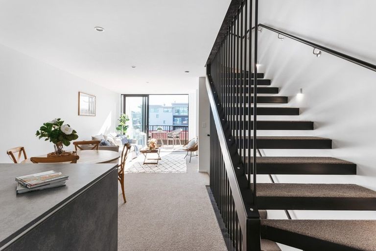 Photo of property in 3/17 Victoria Road, Mount Maunganui, 3116