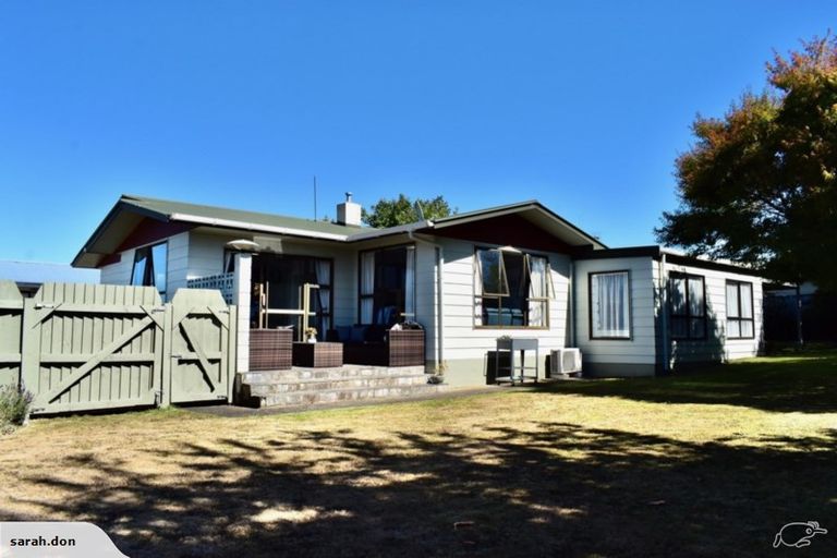 Photo of property in 123 Guy Street, Dannevirke, 4930