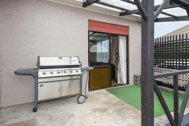 Photo of property in 43 Johns Road, Belfast, Christchurch, 8051