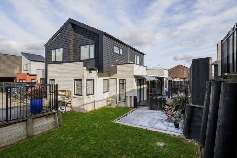 Photo of property in 6/15 Onukutara Place, Huntington, Hamilton, 3281