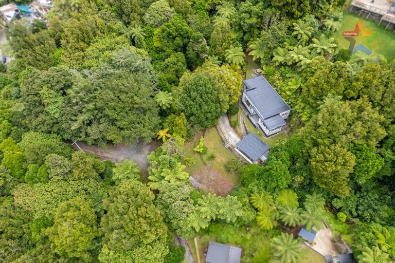 Photo of property in 4 Powell Road, Kelson, Lower Hutt, 5010