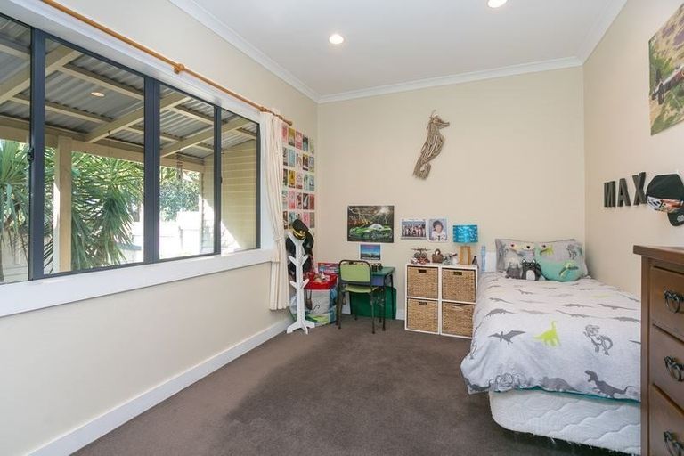 Photo of property in 12 Richmond Street, Fitzroy, New Plymouth, 4312