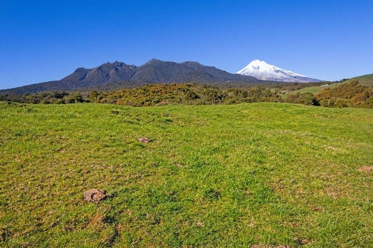 Photo of property in 789 Dover Road, Okato, 4374