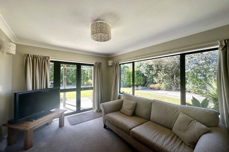 Photo of property in 43 Ohiwa Parade, Ohope, 3121