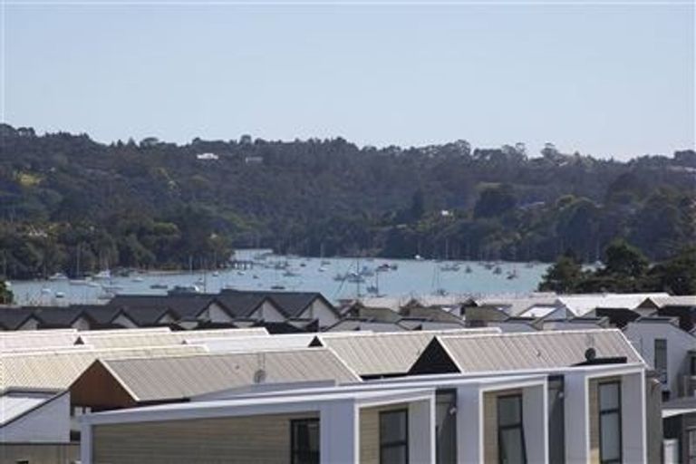 Photo of property in 305/2 Onekiritea Road, Hobsonville, Auckland, 0616