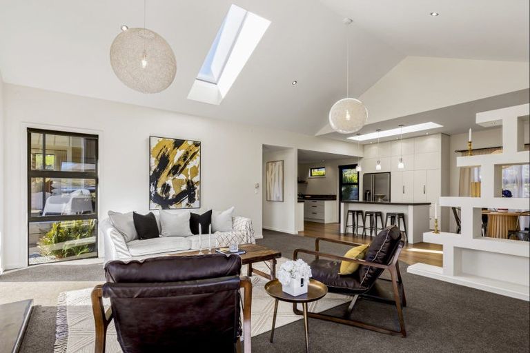 Photo of property in 4 Arran Lane, Jacks Point, Queenstown, 9371