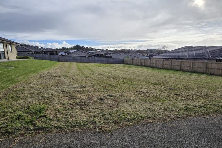 Photo of property in 14 Minerva Avenue, Helensville, 0800